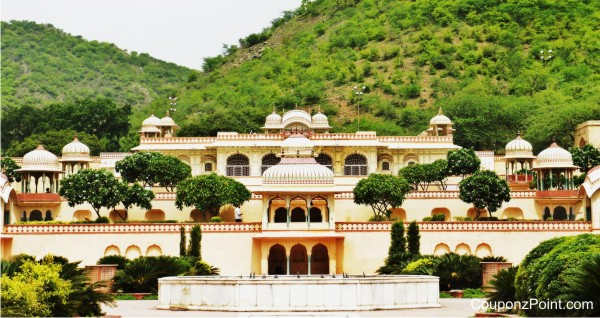 sisodia-rani-bagh-places-to-visit-in-jaipur