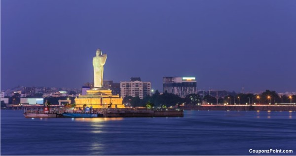 Hussain Sagar Lake Tourist Places to Visit in Hyderabad